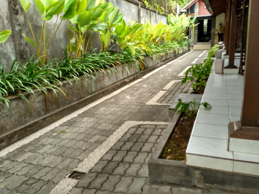 Paradiso Beach Inn Kuta  Exterior photo
